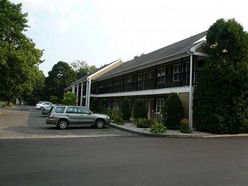 Newbury Inn Brookfield Kültér fotó
